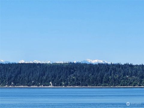 A home in Camano Island