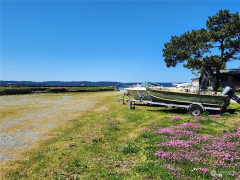 A home in Camano Island