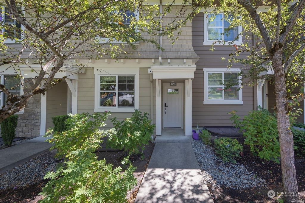 Photo of 7525 129th Place SE #E103, Newcastle, WA 98056 (MLS # 2221945)