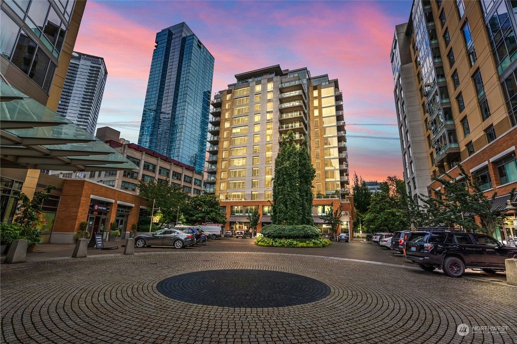 Photo of 910 Lenora Street #S606, Seattle, WA 98121 (MLS # 2172936)