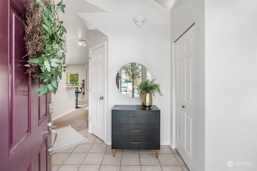 Photo of 101 S 50th Place #D, Renton, WA 98055 (MLS # 2301368)