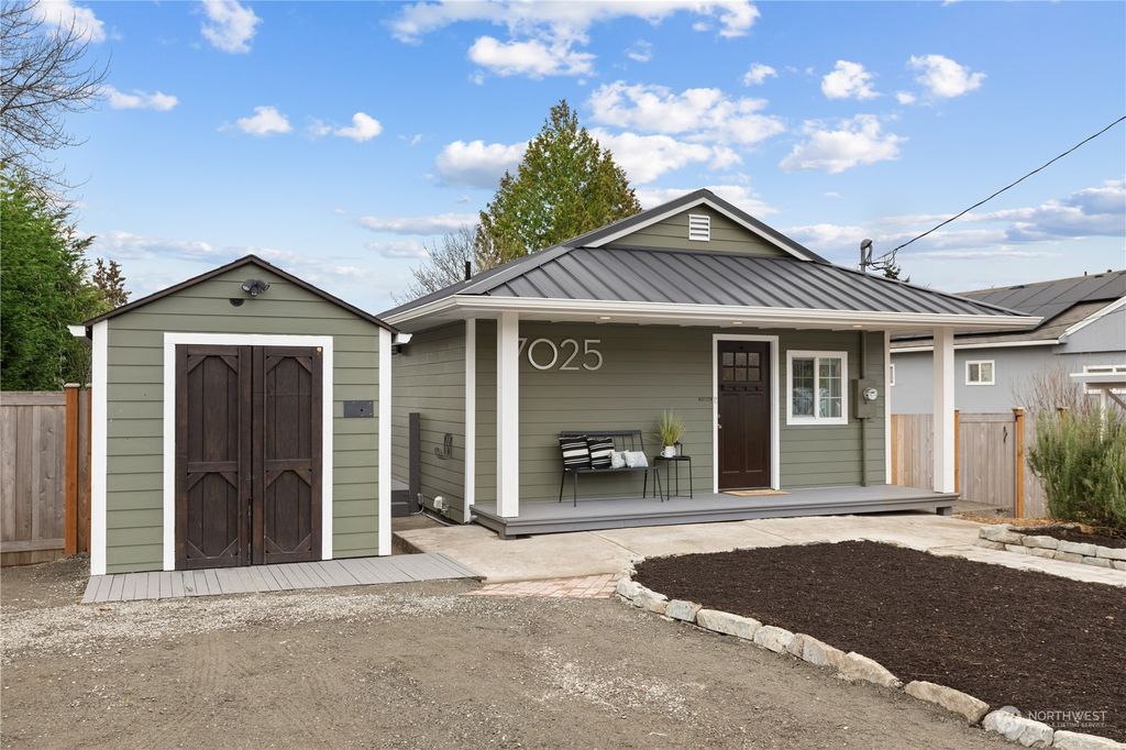 Photo of 7025 13th Avenue SW, Seattle, WA 98106 (MLS # 2032237)