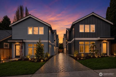 Photo of 533 B N 70th Street, Seattle, WA 98103 (MLS # 2533484)