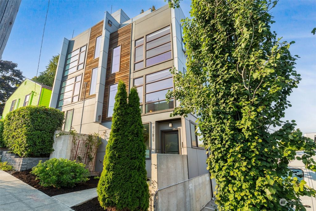 Photo of 2608 E John Street, Seattle, WA 98112 (MLS # 2060638)