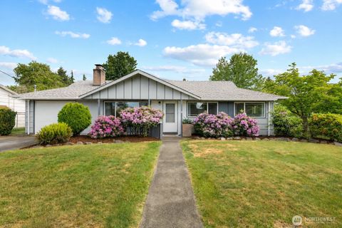 Photo of 8510 Dalton Drive SW, Lakewood, WA 98498 (MLS # 2535213)
