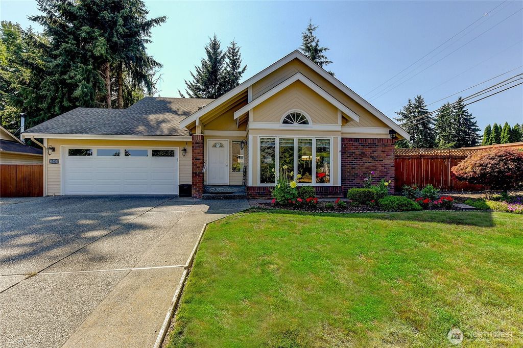 Photo of 23602 27th Place W, Brier, WA 98036 (MLS # 2381223)