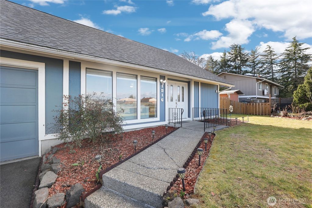 Photo of 1316 129th Street S, Tacoma, WA 98444 (MLS # 2483676)