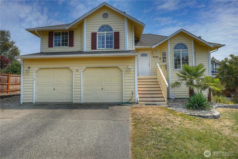 Photo of 3701 Browns Point Boulevard, Tacoma, WA 98422 (MLS # 2563031)