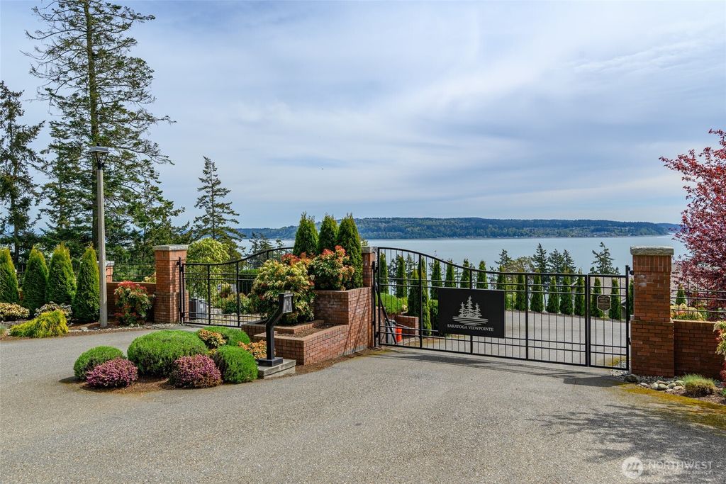 Photo of 1418 Sergios View Lane, Oak Harbor, WA 98277 (MLS # 2510714)