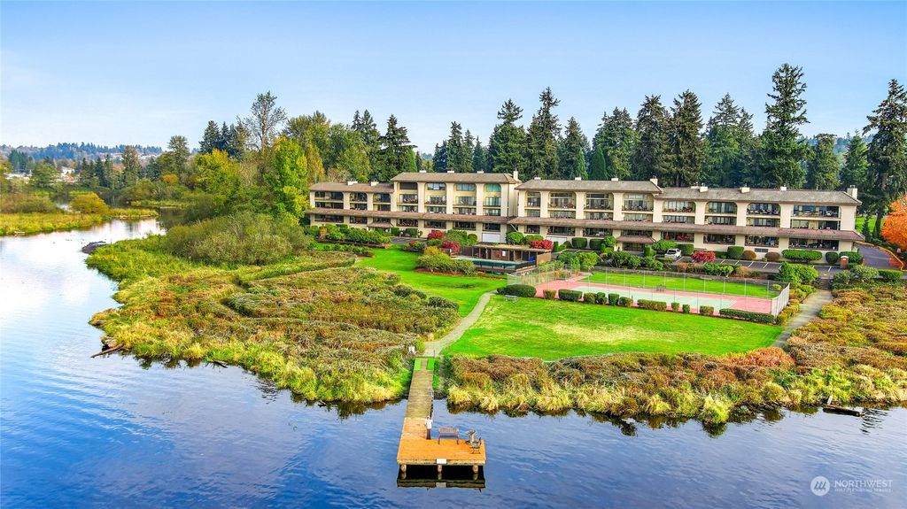 Photo of 16929 Inglewood Road NE #C109, Kenmore, WA 98028 (MLS # 2016531)