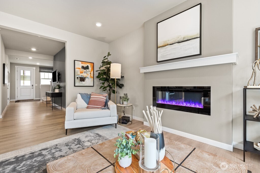 1123 Clearwater Way SE 15