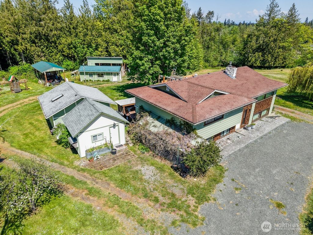 Photo of 63 E Arnette Road, Port Angeles, WA 98362 (MLS # 2528673)