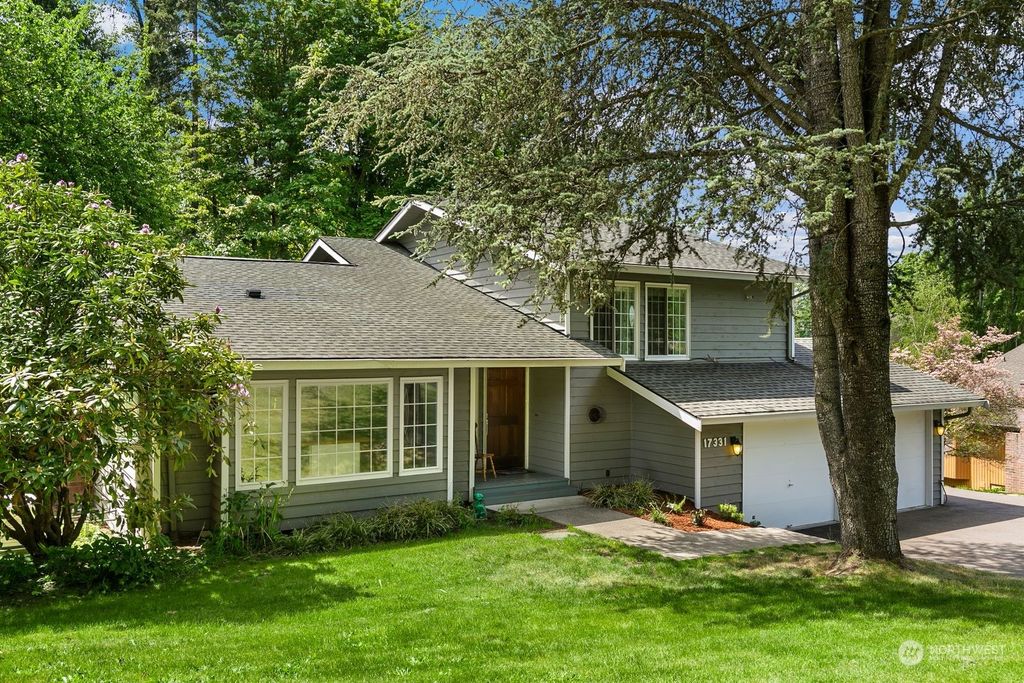 Photo of 17331 SE 136th Street, Renton, WA 98059 (MLS # 2238528)