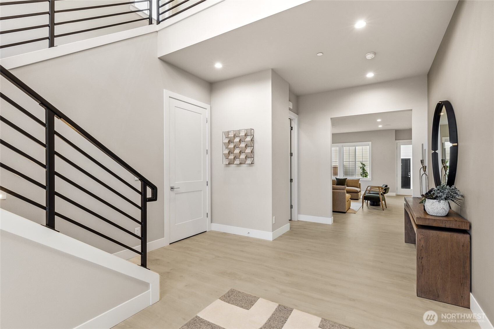 203 8th Avenue W
