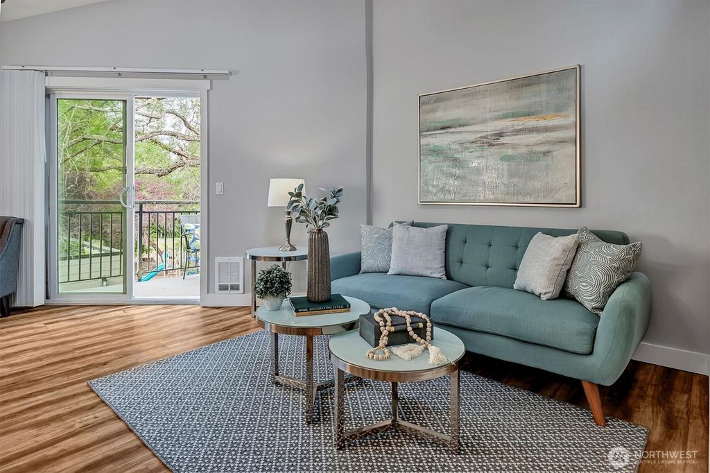 Photo of 15819 NE Leary Way #D302, Redmond, WA 98052 (MLS # 2395716)