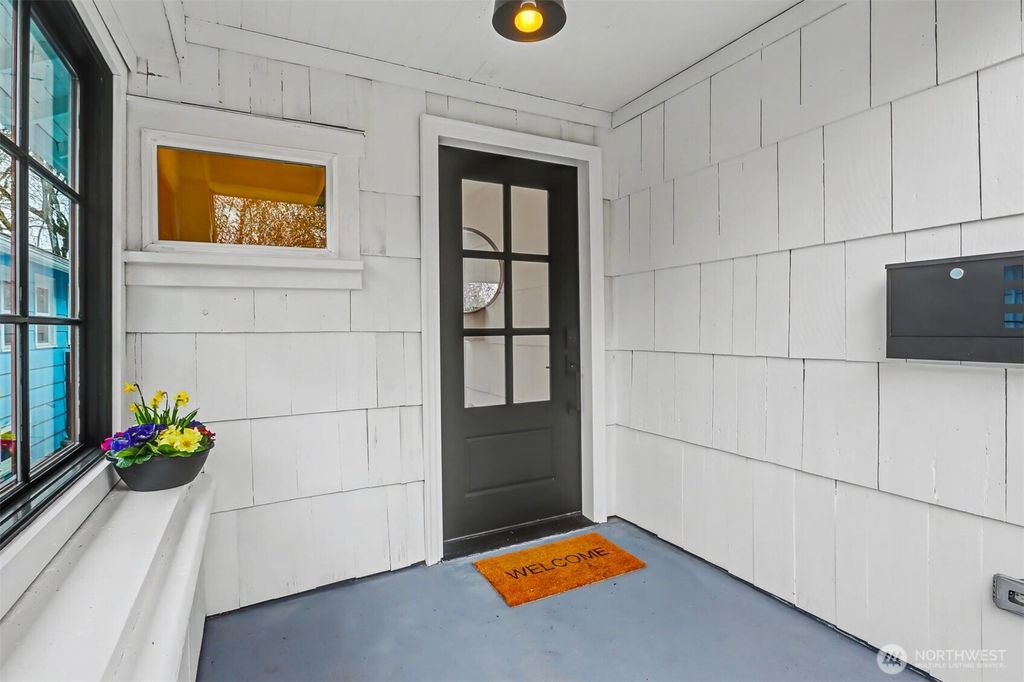 Photo of 604 N 44th Street, Seattle, WA 98103 (MLS # 2492121)