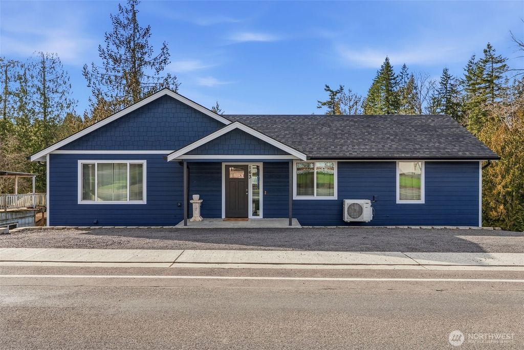 Photo of 163 Alpha Drive, Longview, WA 98632 (MLS # 2485149)