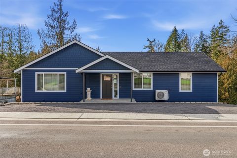 Photo of 163 Alpha Drive, Longview, WA 98632 (MLS # 2485149)