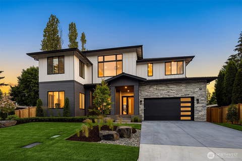 Photo of 16039 NE 3rd Street, Bellevue, WA 98008 (MLS # 2574984)