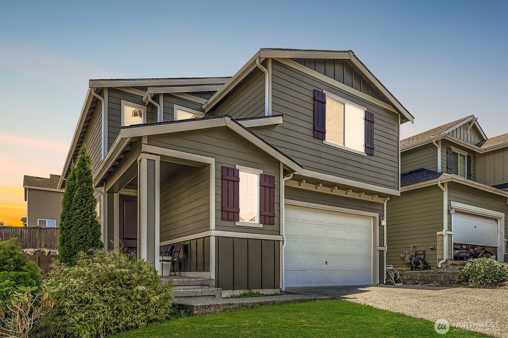 Photo of 8458 73rd Street NE, Marysville, WA 98270 (MLS # 2403880)