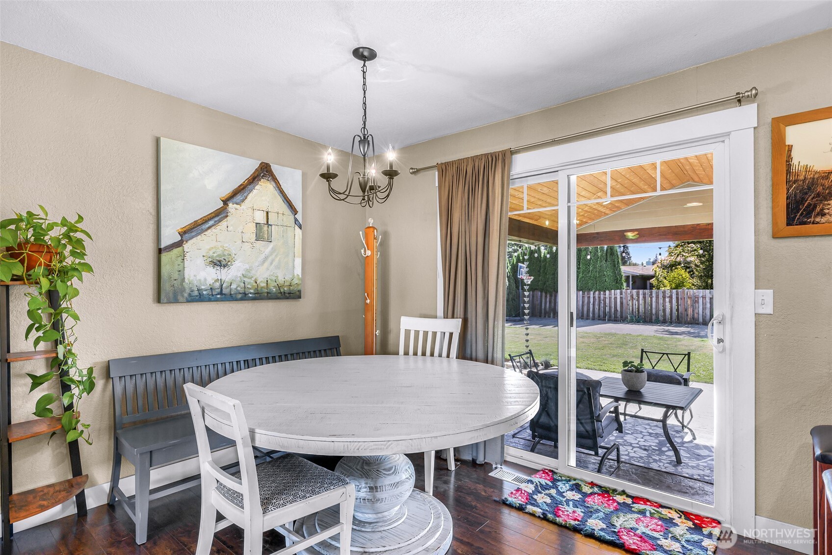 406 Cascade Way