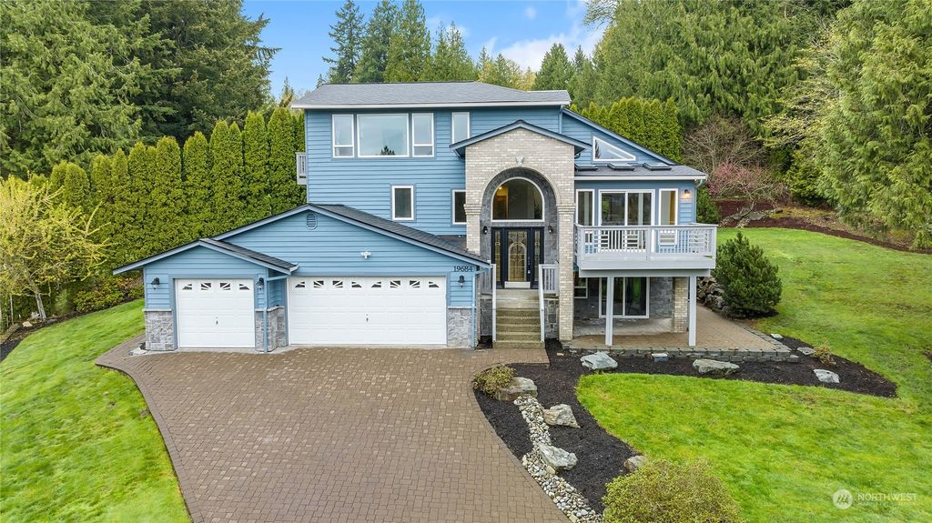 Photo of 19684 SE 24th Way, Sammamish, WA 98075 (MLS # 2219818)