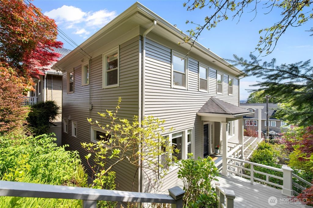 Photo of 154 35th Avenue E, Seattle, WA 98112 (MLS # 2362675)