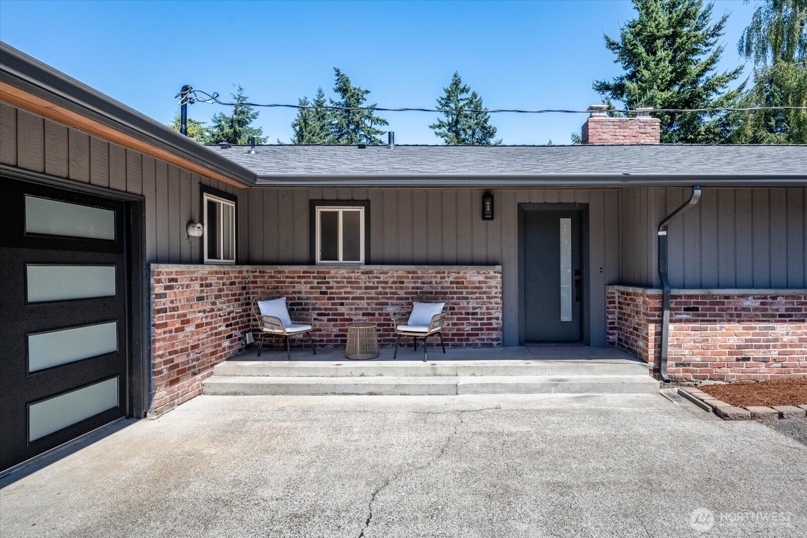 1019 E Hemlock Street