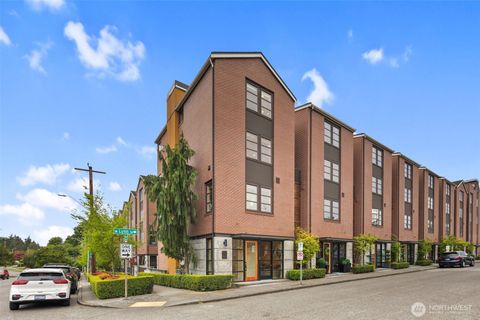 3201 W Lynn Street Seattle WA 98199