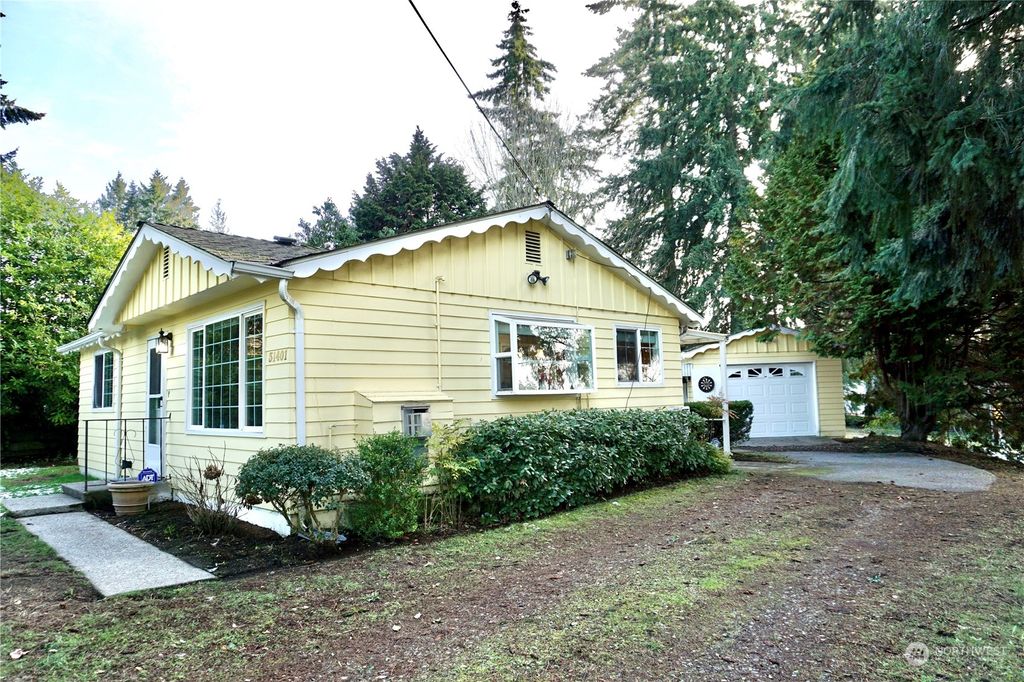 Photo of 31401 7th Place SW, Federal Way, WA 98023 (MLS # 2033187)