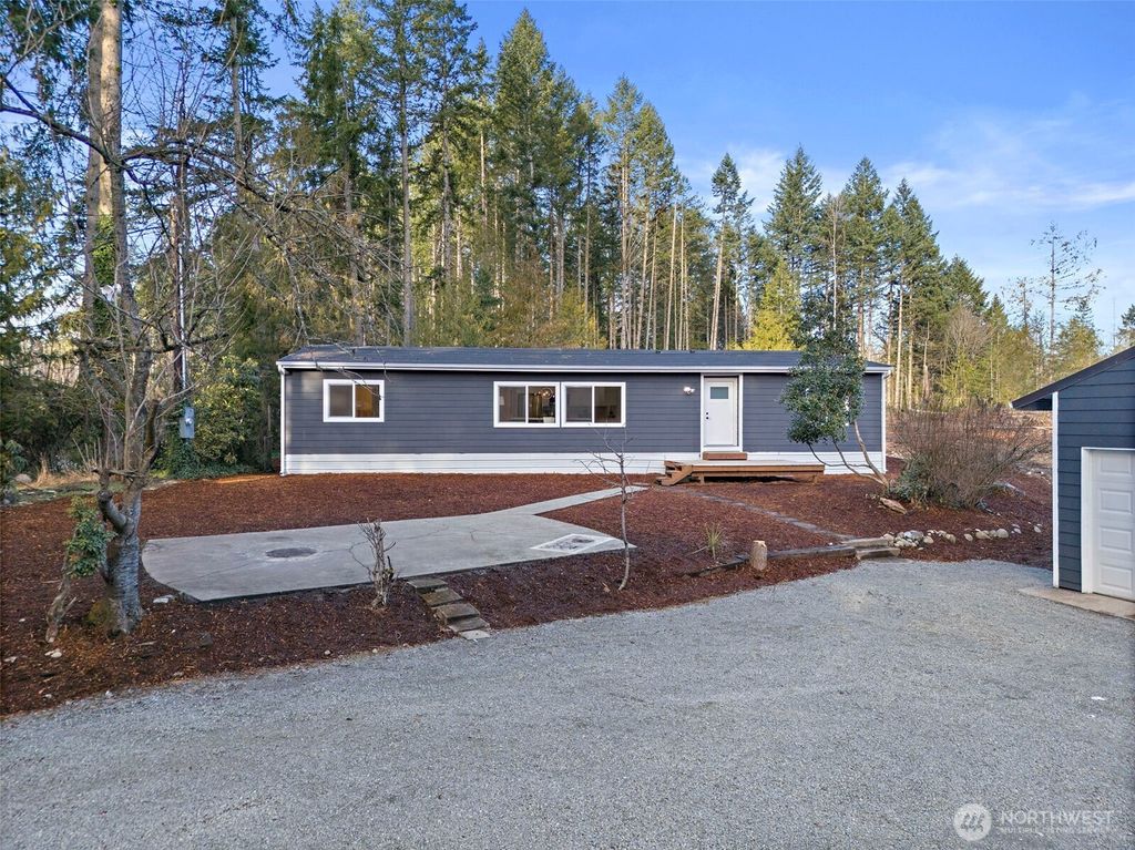 Photo of 30201 S Creek Road E, Graham, WA 98338 (MLS # 2483046)