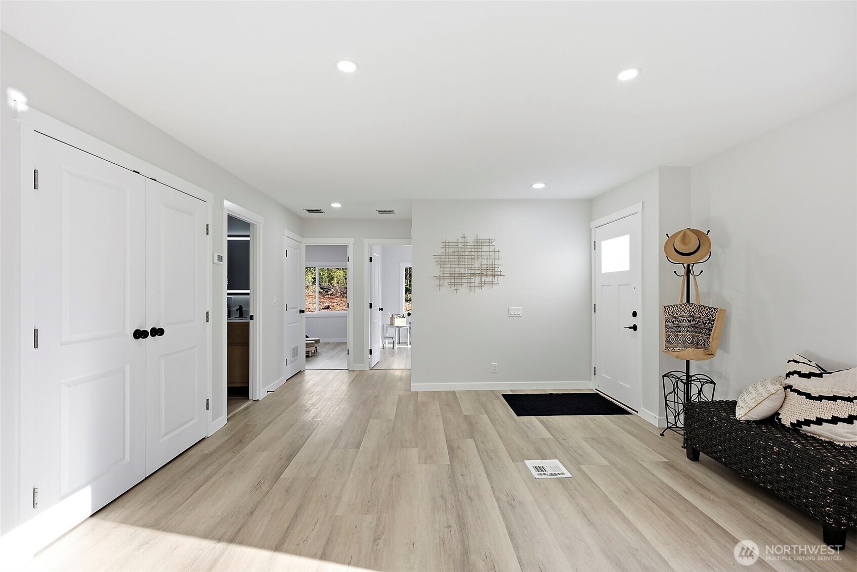 30201 S Creek Road E