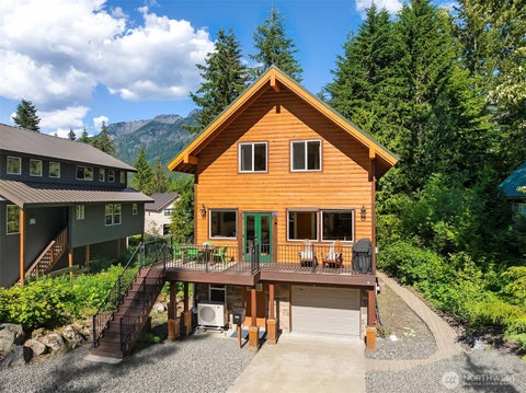 Photo of 190 Rampart Drive, Snoqualmie Pass, WA 98068 (MLS # 2544990)