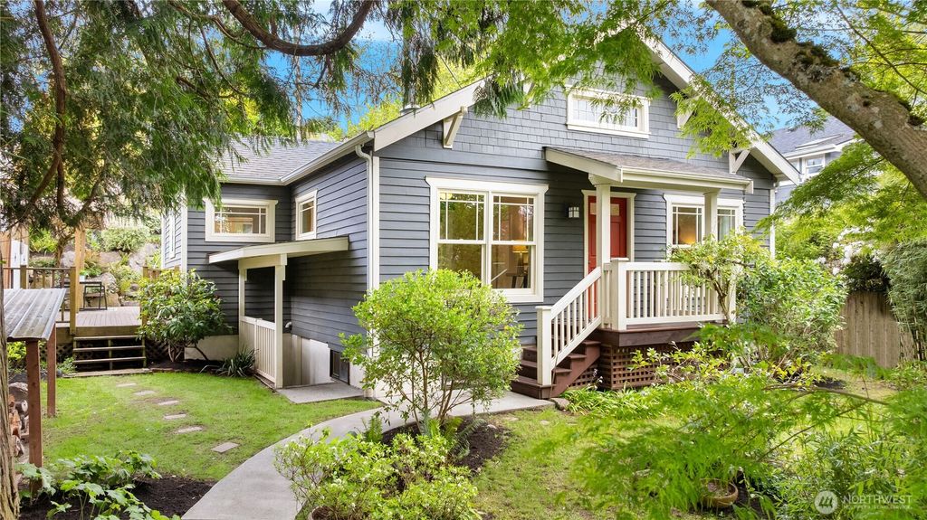 Photo of 5637 40th Avenue SW, Seattle, WA 98136 (MLS # 2368530)