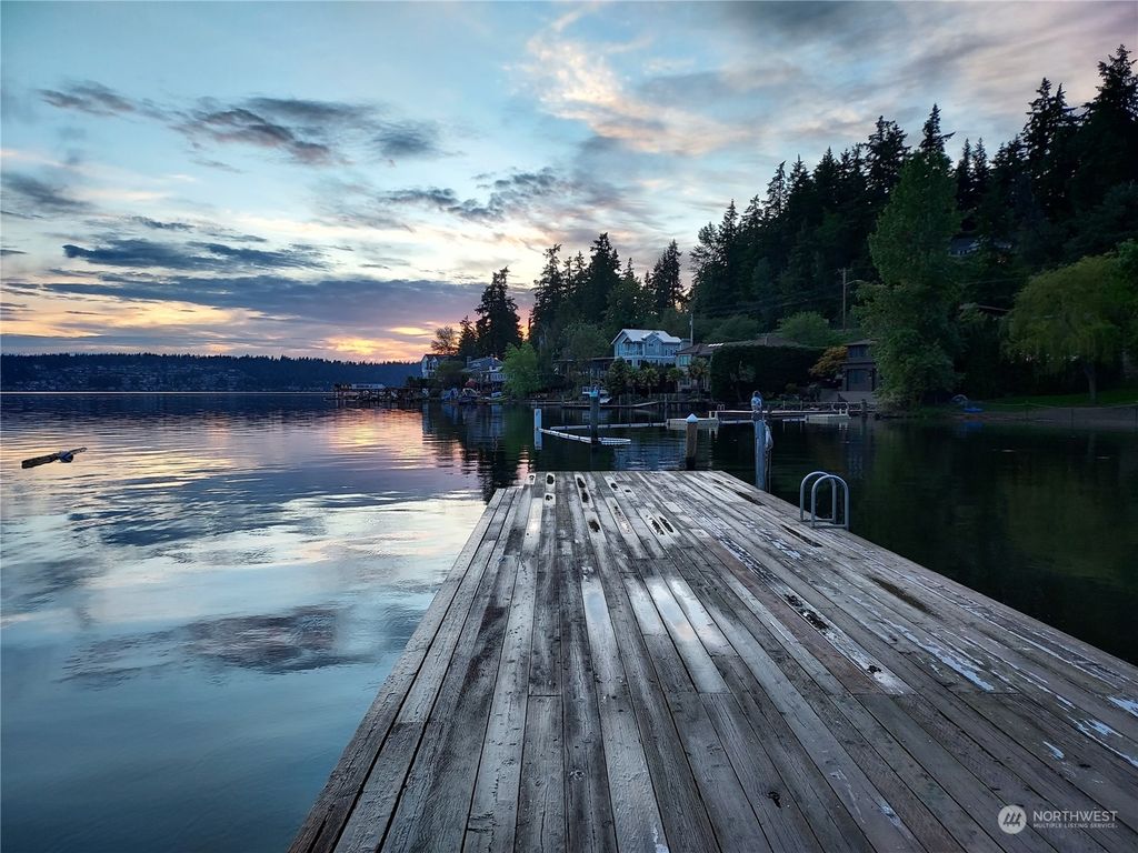 Photo of 3230 198th Place SE, Sammamish, WA 98075 (MLS # 2196881)