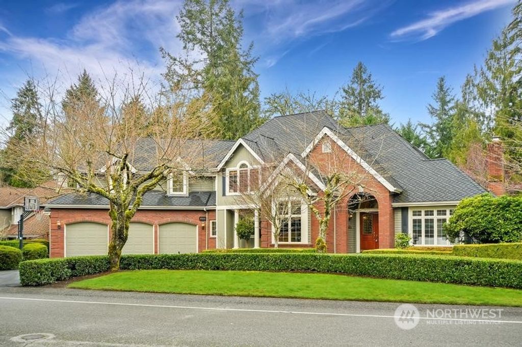 Photo of 20030 NE 121st Street, Woodinville, WA 98077 (MLS # 2205651)