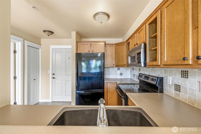 700 32nd Street A202