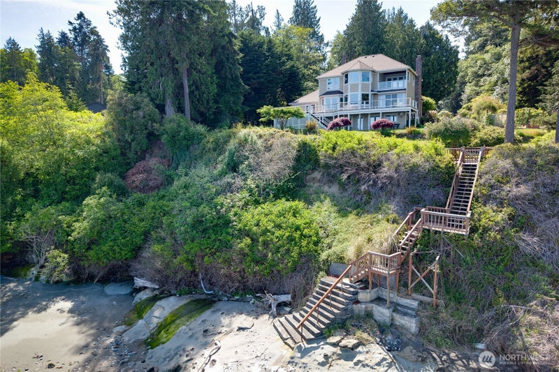 252 Jansen Road