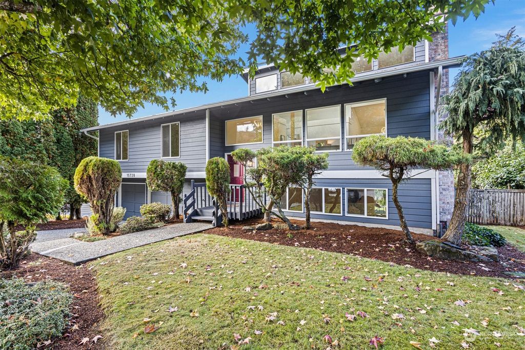 Photo of 15728 SE 45th Court, Bellevue, WA 98006 (MLS # 2284670)
