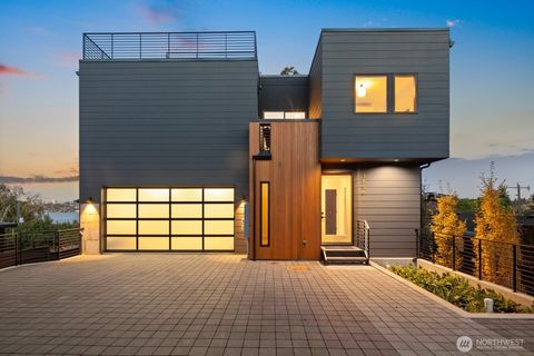 3856 Cascadia Avenue S Seattle WA 98118