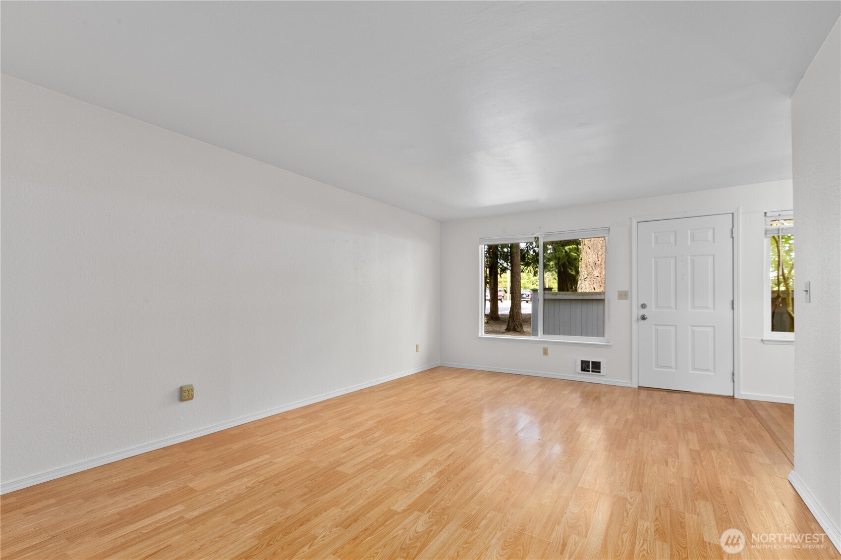 7520 208th Street SW A104