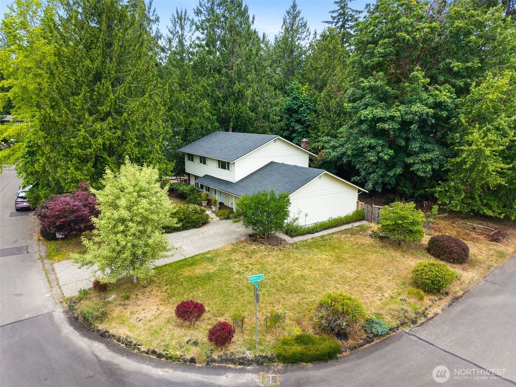 Photo of 6328 Tralee Drive NW, Olympia, WA 98502 (MLS # 2548556)