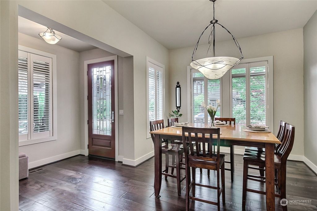 Photo of 1102 N 42nd Place, Renton, WA 98056 (MLS # 2076753)
