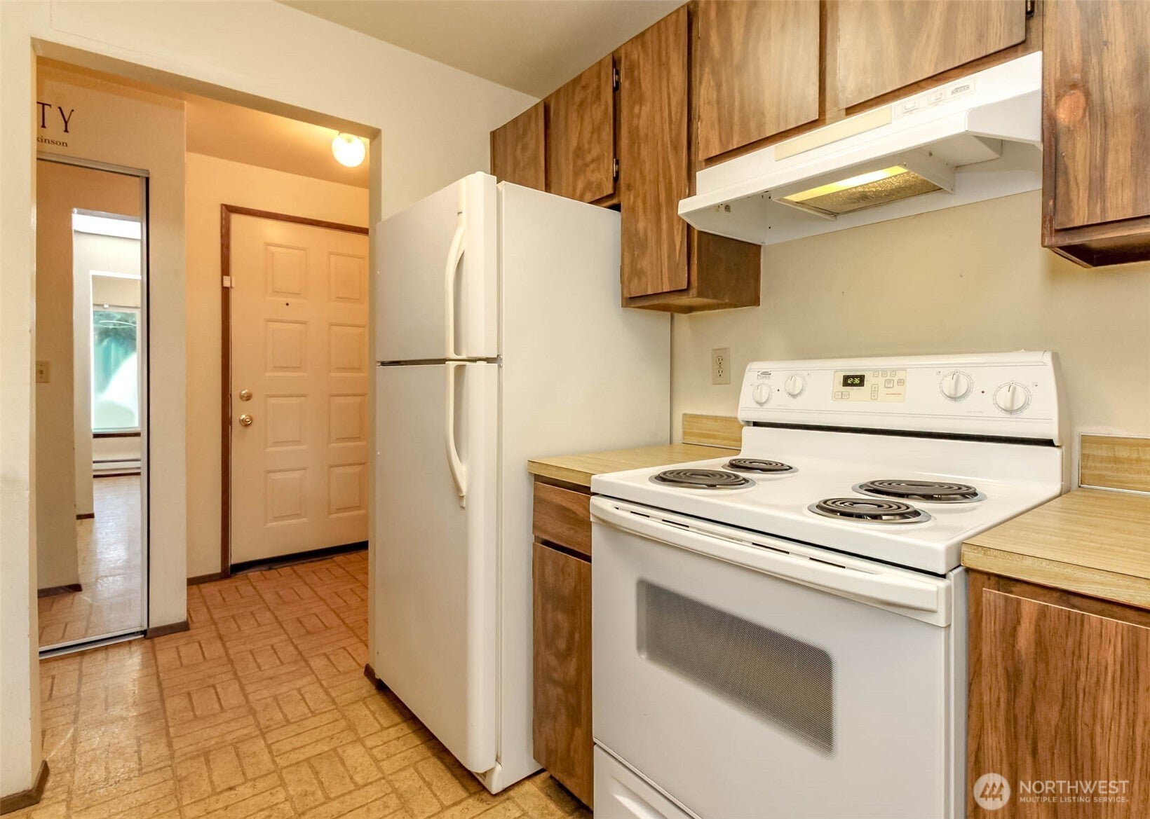 1102 8th Street NE 4