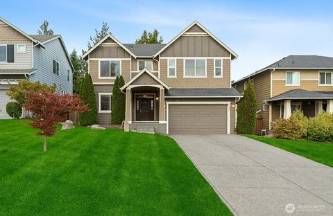 Photo of 9526 S 235th Place, Kent, WA 98031 (MLS # 2440886)