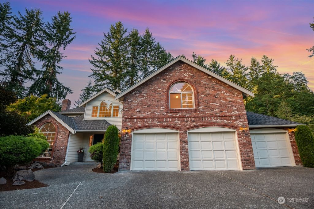 Photo of 19972 NE 155th Street, Woodinville, WA 98077 (MLS # 2149290)