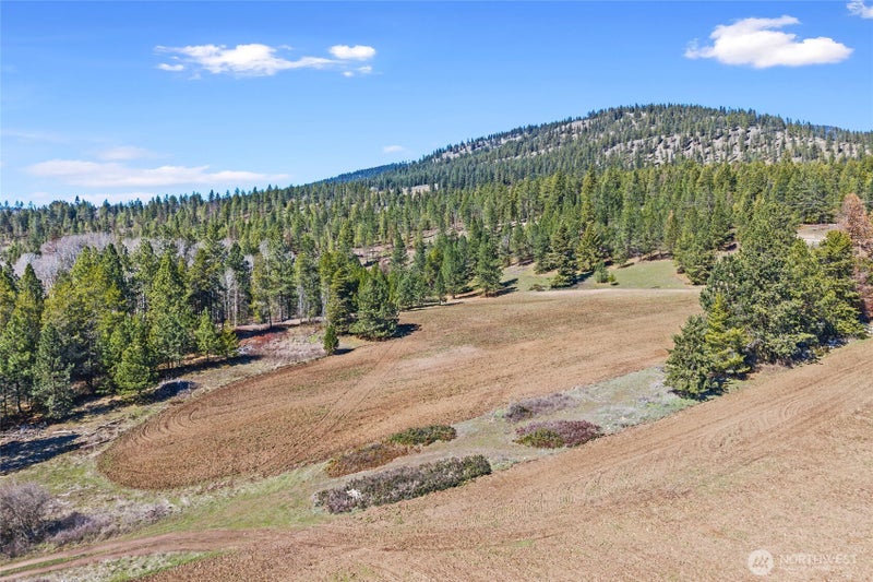 2068 Addy-Gifford Road