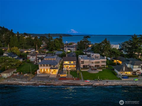 Photo of 9 SW Three Tree Point Lane, Burien, WA 98166 (MLS # 2566154)