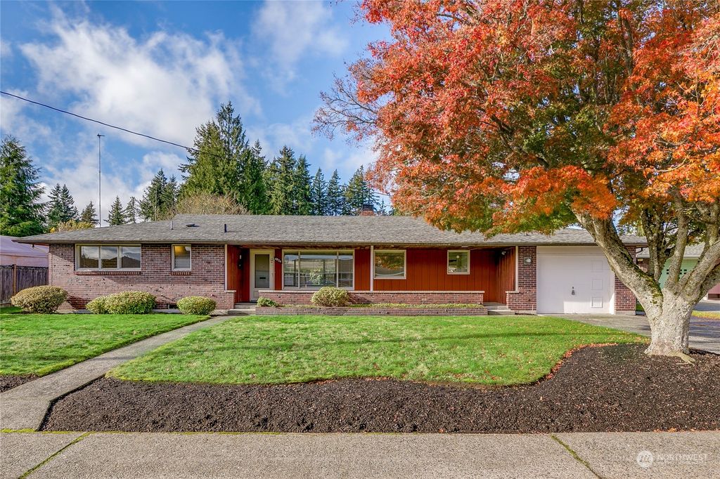 Photo of 4824 Alger Avenue, Everett, WA 98203 (MLS # 2310348)