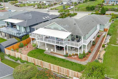 A home in Camano Island